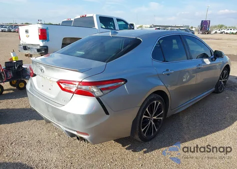 2019 Toyota Camry Se z USA, uszkodzony, nr VIN 4T1B11HK3KU755619